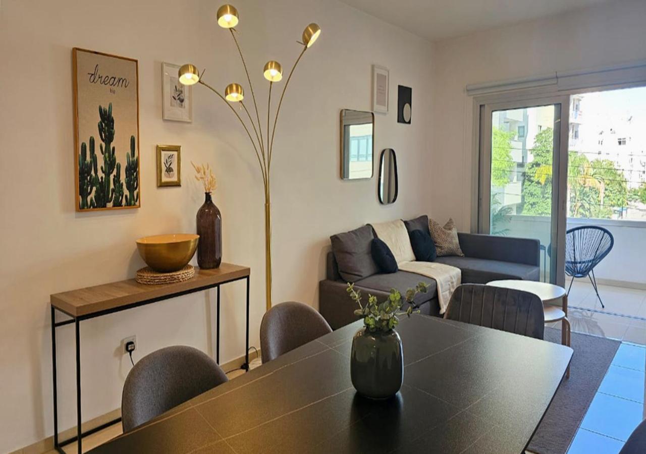 Phaedrus Living: City Centre Luxury Flat Esperidon 201 Nicosie Extérieur photo