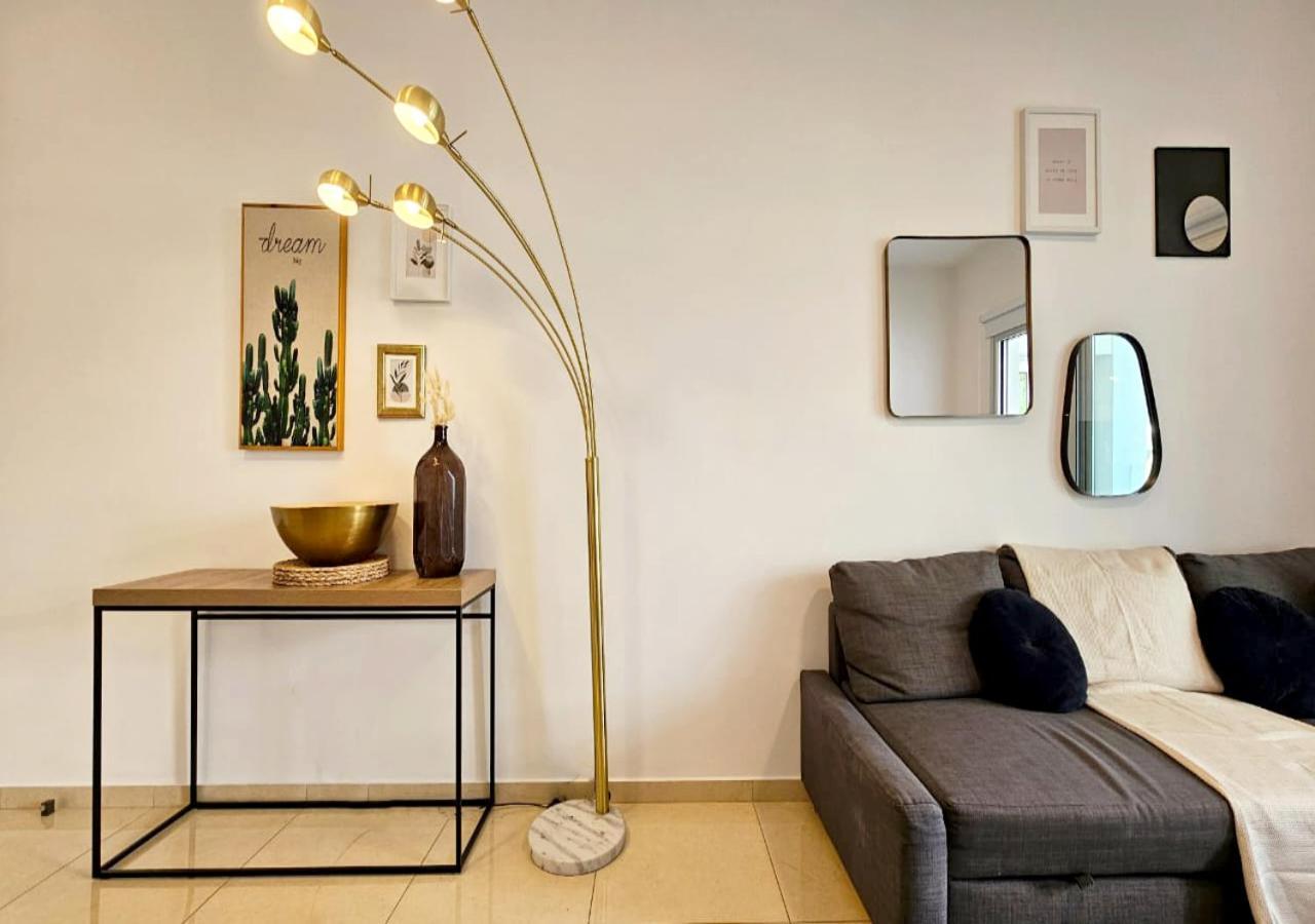 Phaedrus Living: City Centre Luxury Flat Esperidon 201 Nicosie Extérieur photo